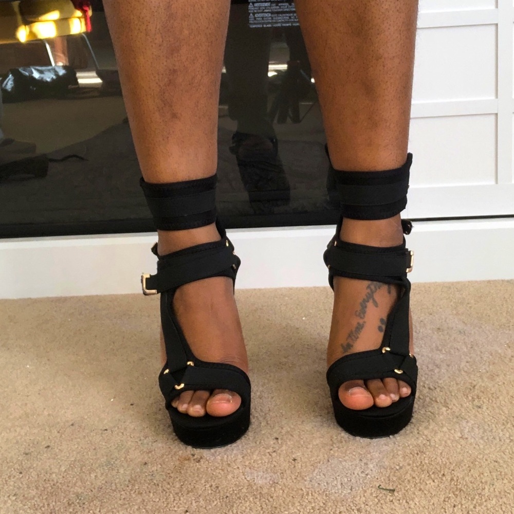 Black thick strappy platform heels